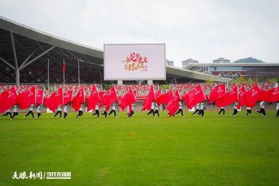 考虑到劳塔罗的年龄、效率，以及他不会离开国米，这一点与我不同，显然对他有利，因此他肯定会成为国米队史知名的射手。